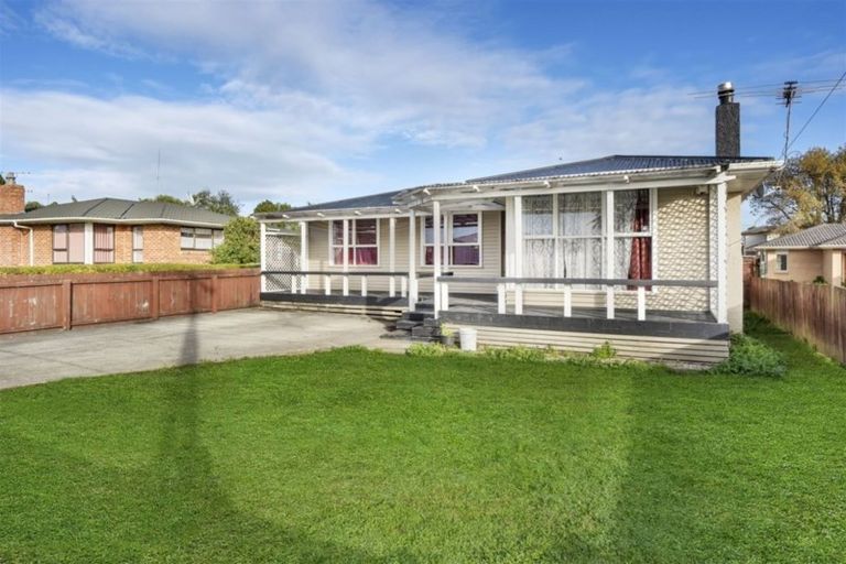 Photo of property in 16a Nogat Avenue, Papatoetoe, Auckland, 2024