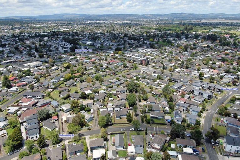 Photo of property in 20 Smedley Street, Manurewa, Auckland, 2102