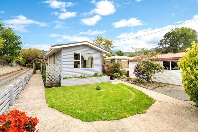 Photo of property in 9 Constant Street, Sawyers Bay, Port Chalmers, 9023