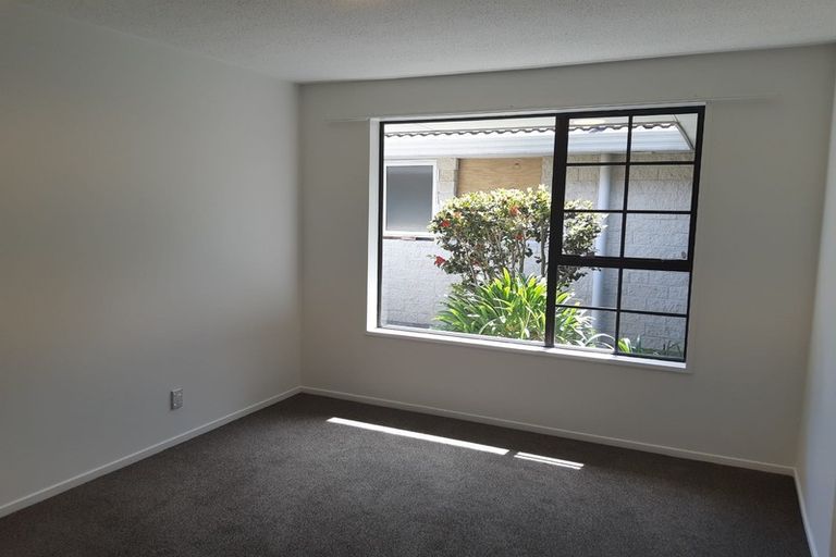 Photo of property in 49 Office Road, Merivale, Christchurch, 8014