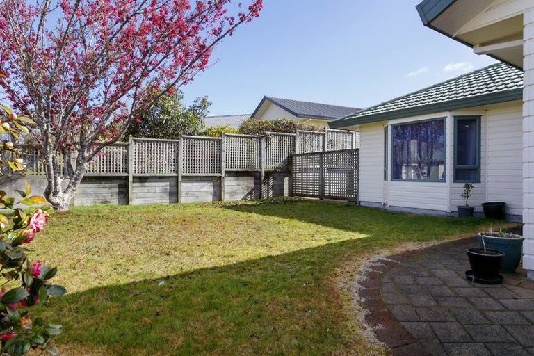Photo of property in 2/6 The Grove, Nukuhau, Taupo, 3330