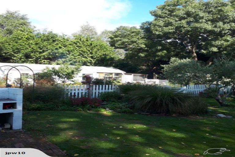 Photo of property in 16 Perth Street, Waikouaiti, 9510