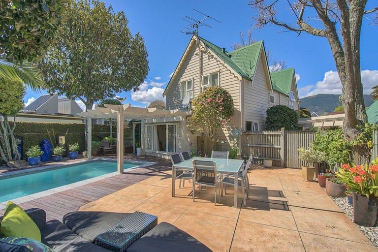 Photo of property in 11 Byron Place, Stoke, Nelson, 7011