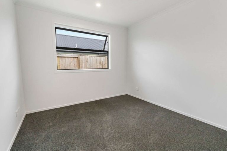 Photo of property in 2 Kaitaka Way, Papamoa, 3118