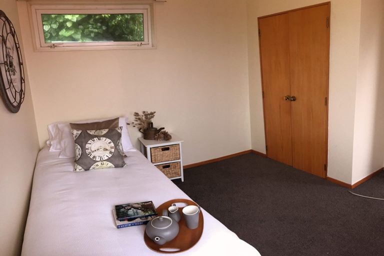 Photo of property in 13 Sunset Parade, Plimmerton, Porirua, 5026