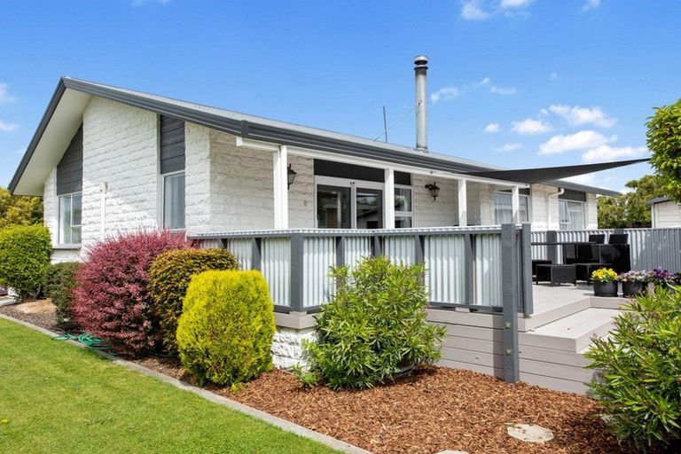 Photo of property in 18 Shirtliff Street, Riversdale, Blenheim, 7201