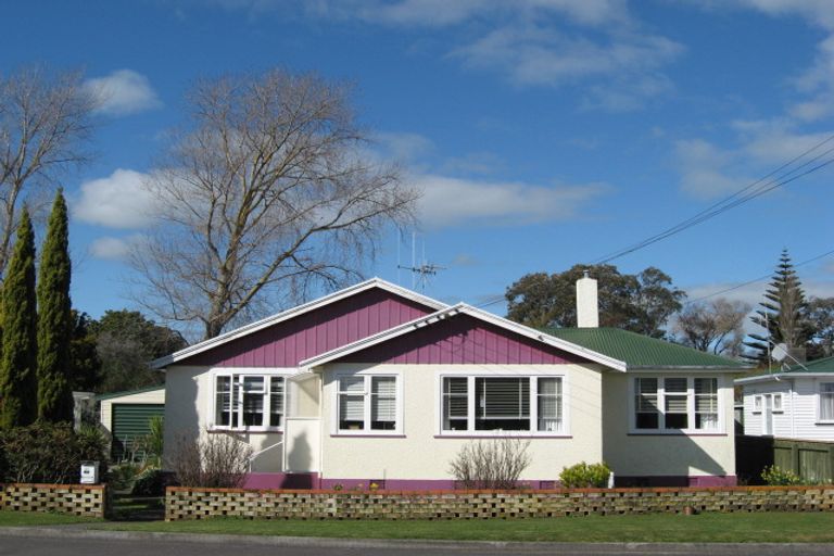 Photo of property in 12 Humphrey Street, Marton, 4710