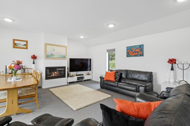 Photo of property in 6 Hallfield Drive, Ohoka, Kaiapoi, 7692