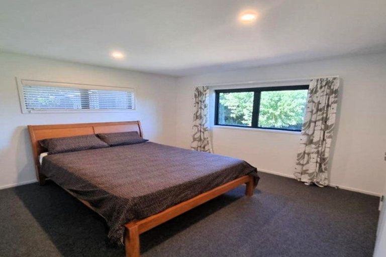 Photo of property in 6 Laly Haddon Place, Matakana, Warkworth, 0985