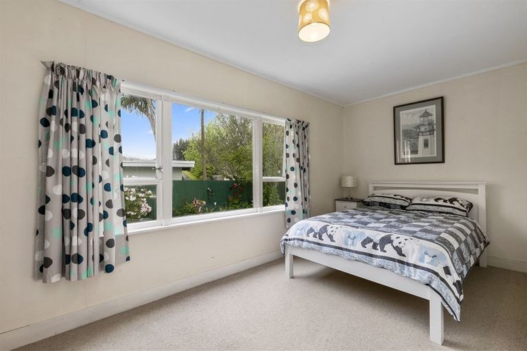 Photo of property in 26 Mcgowan Road, Wainuiomata, Lower Hutt, 5014