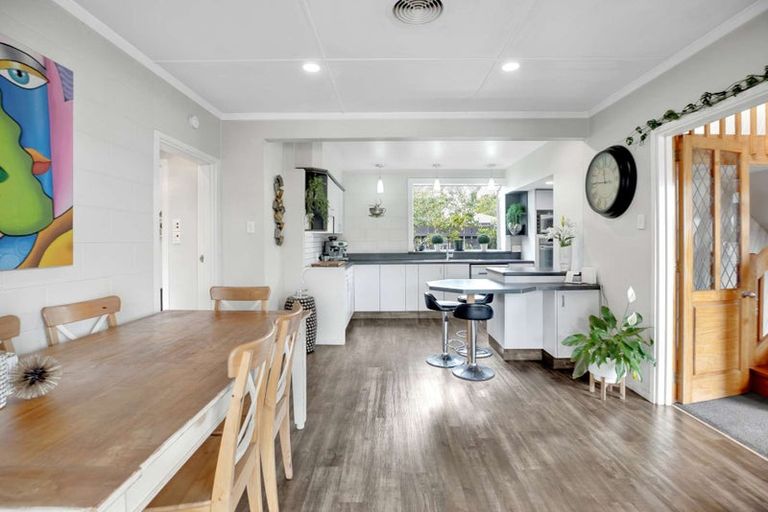 Photo of property in 11a Larch Place, Casebrook, Christchurch, 8051