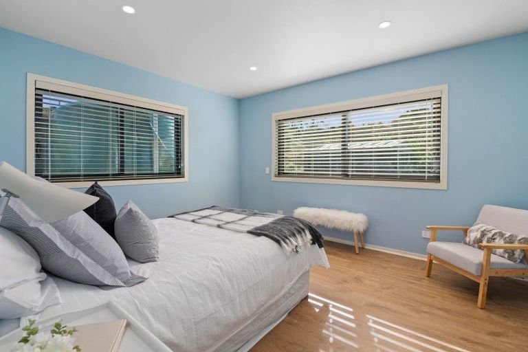 Photo of property in 150 Highland Drive, Acacia Bay, Taupo, 3385