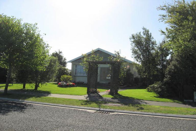 Photo of property in 43 Selwyn Street, Leeston, 7632