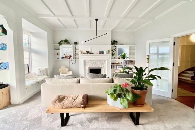 Photo of property in 46a The Crescent, Roseneath, Wellington, 6011