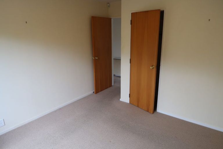 Photo of property in 5a Waimarie Avenue, Paraparaumu, 5032