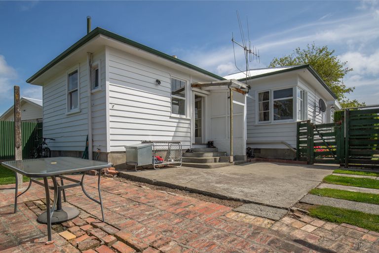 Photo of property in 54 Shaw Street, Temuka, 7920