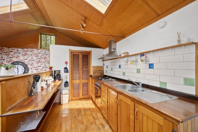 Photo of property in 32b Main Street, Hospital Hill, Napier, 4110