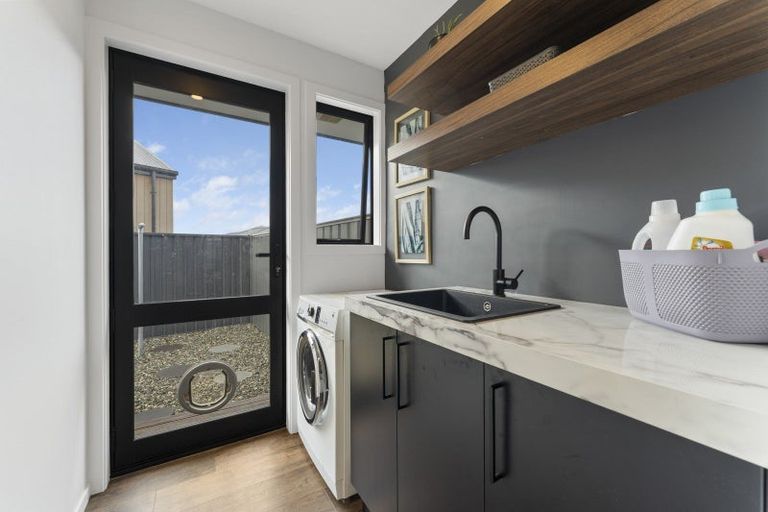 Photo of property in 15 Quigley Crescent, Cromwell, 9310