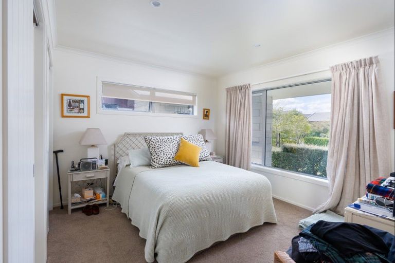 Photo of property in 6 Noumea Drive, Rangatira Park, Taupo, 3330
