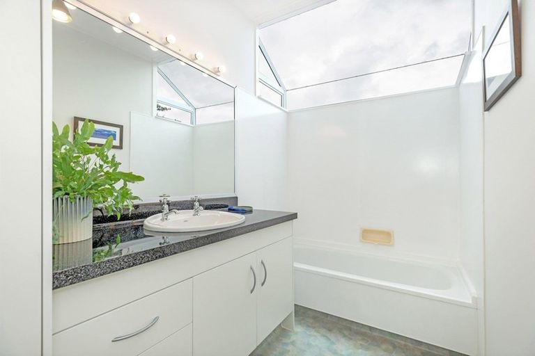 Photo of property in 23 Pare Street, Wainui, Gisborne, 4010