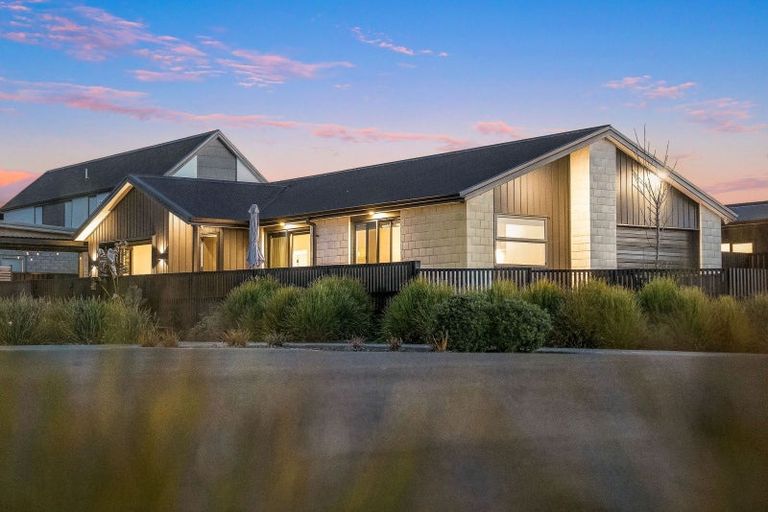 Photo of property in 1 Chrysler Street, Papamoa, 3118
