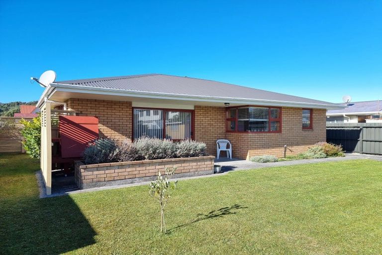 Photo of property in 4 Shelley Street, Greymouth, 7805