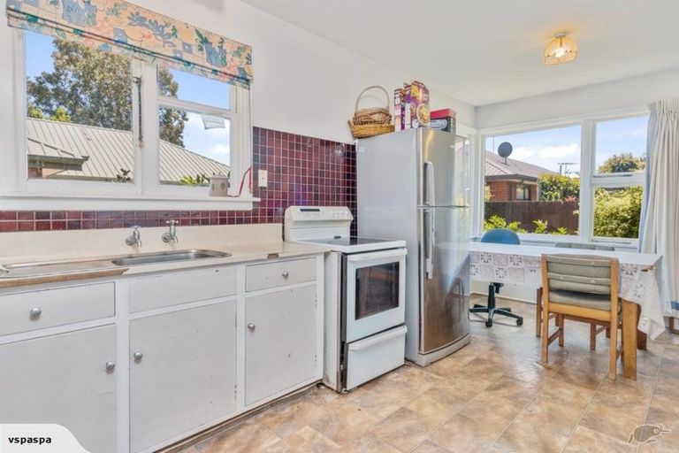 Photo of property in 4 Masham Road, Broomfield, Christchurch, 8042