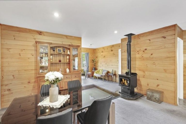 Photo of property in 5 De Renzie Place, Kirwee, Darfield, 7571