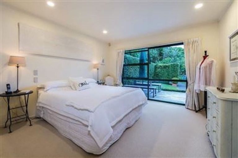 Photo of property in 1/2 Katui Street, Castor Bay, Auckland, 0620