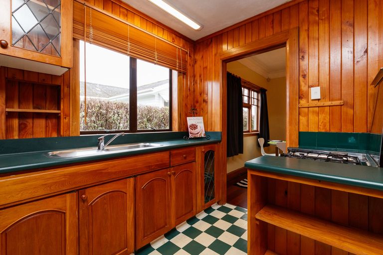 Photo of property in 31 Havill Street, Takaro, Palmerston North, 4410