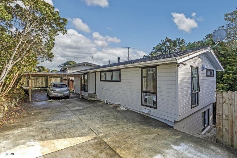 Photo of property in 43 Sartors Avenue, Northcross, Auckland, 0630