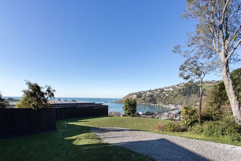 Photo of property in 20 Cave Terrace, Redcliffs, Christchurch, 8081