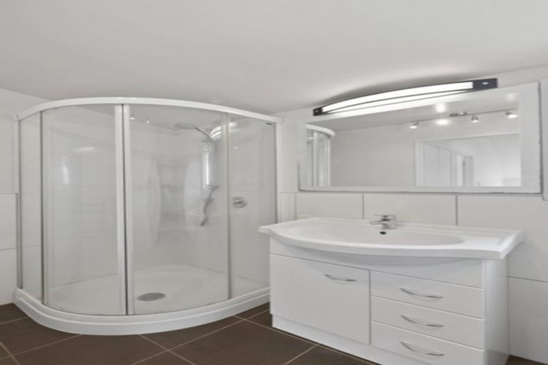 Photo of property in 7/37 Northboro Road, Hauraki, Auckland, 0622