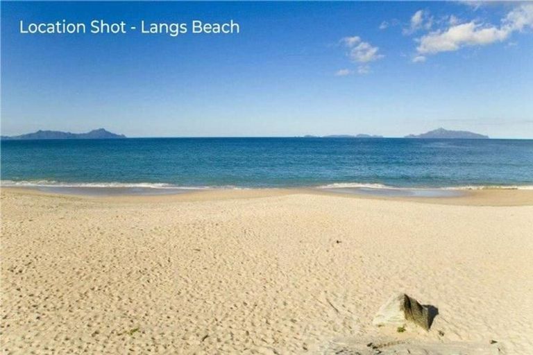 Photo of property in 28 Shoemaker Road, Waipu, 0510