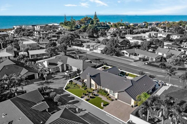 Photo of property in 28 Pacific Park Way, Papamoa Beach, Papamoa, 3118