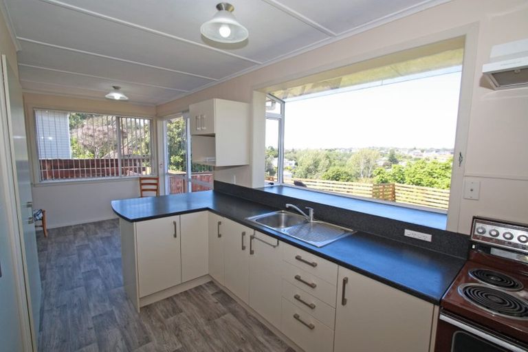 Photo of property in 33 Clearmont Crescent, Blagdon, New Plymouth, 4310