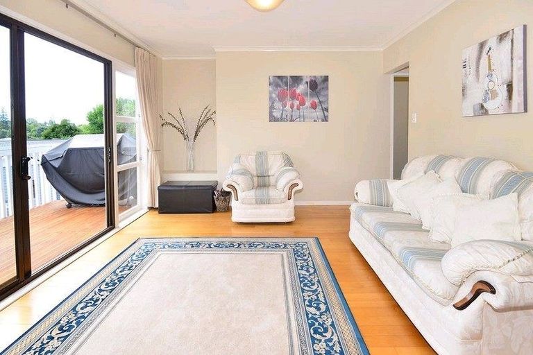 Photo of property in 87 Park Rise, Campbells Bay, Auckland, 0630