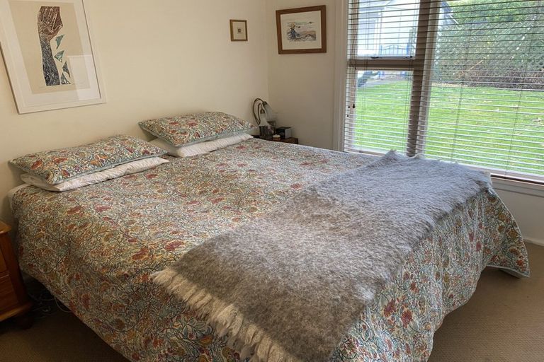 Photo of property in 122 Waimairi Road, Ilam, Christchurch, 8041