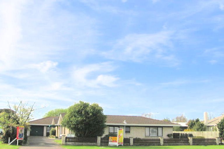 Photo of property in 1433 Hinemoa Street, Rotorua, 3010