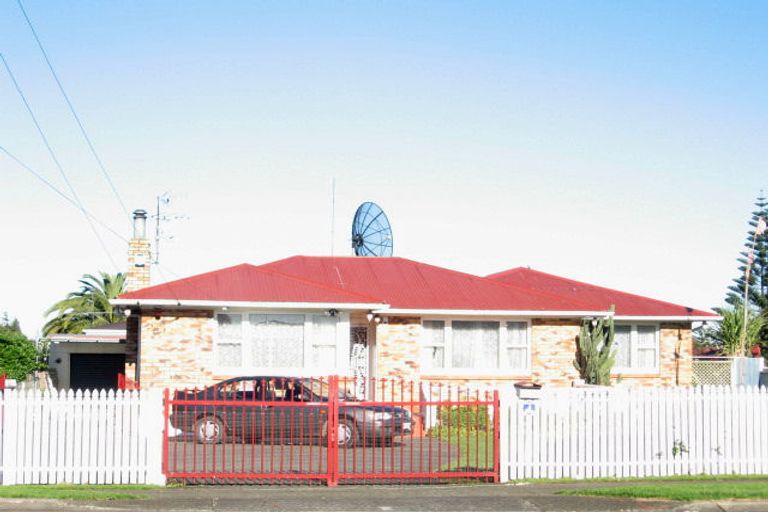 Photo of property in 148 Russell Road, Manurewa, Auckland, 2102