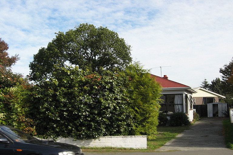 Photo of property in 2/19 English Street, Sockburn, Christchurch, 8042