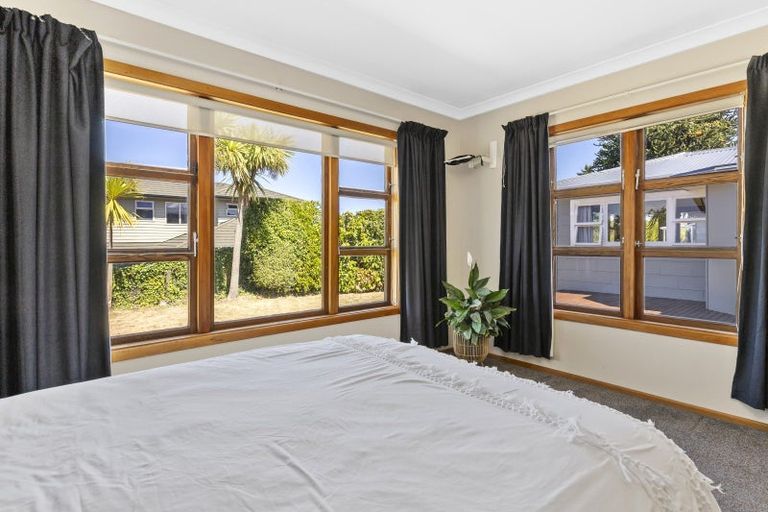 Photo of property in 60 Taharepa Road, Hilltop, Taupo, 3330
