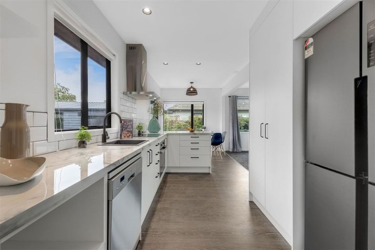 Photo of property in 97 Marshland Road, Shirley, Christchurch, 8061