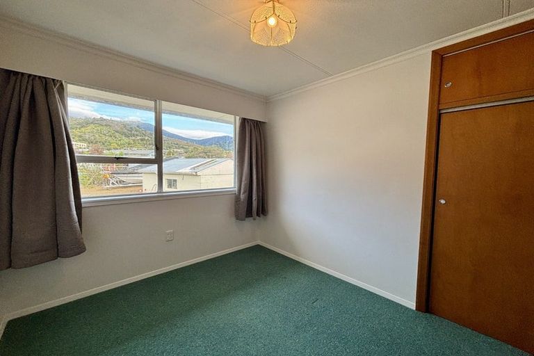Photo of property in 252 Waikawa Road, Waikawa, Picton, 7220