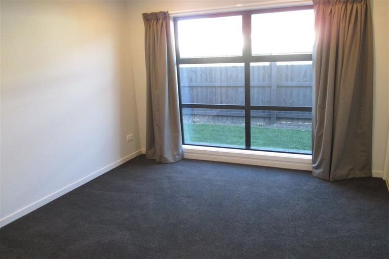 Photo of property in 8 Limbrick Crescent, Wigram, Christchurch, 8042