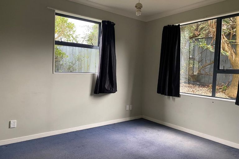 Photo of property in 4 Tireti Road, Titahi Bay, Porirua, 5022