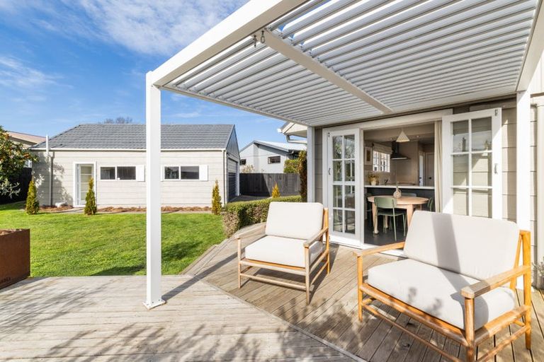 Photo of property in 9 Breadalbane Road, Havelock North, 4130