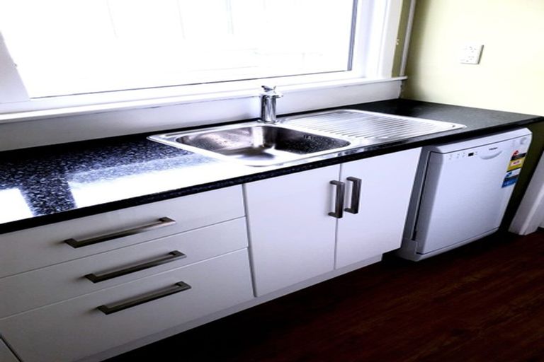 Photo of property in 87 Rintoul Street, Newtown, Wellington, 6021