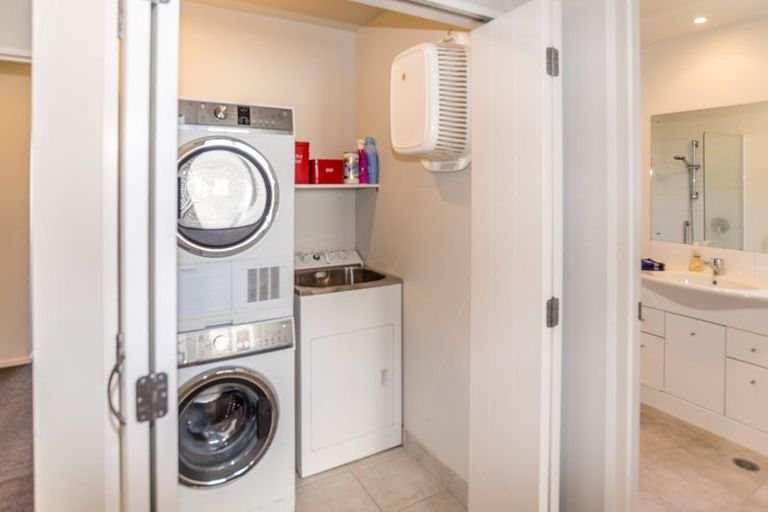 Photo of property in 272 Alec Craig Way, Gulf Harbour, Whangaparaoa, 0930