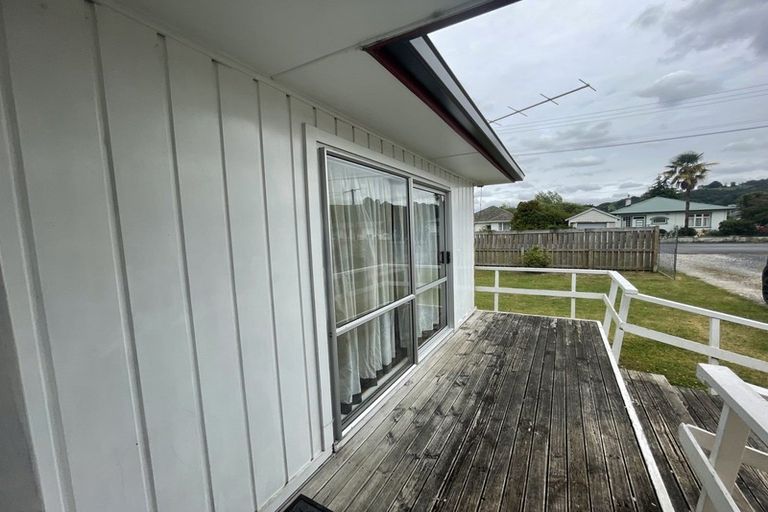 Photo of property in 16 Lawrence Street, Te Kuiti, 3910